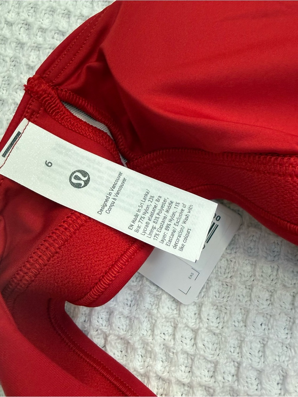 NWT Lululemon wunder train Strappy racer bra a/b in Oxford red - Picture 4 of 4